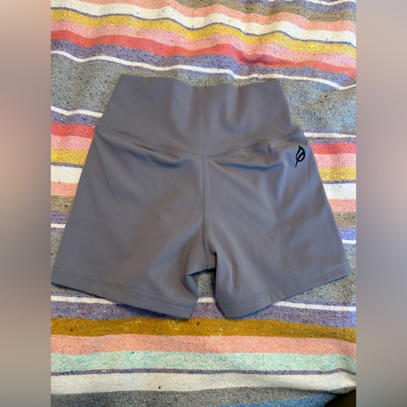 Ptula Betsy shorts - Picture 2 of 4